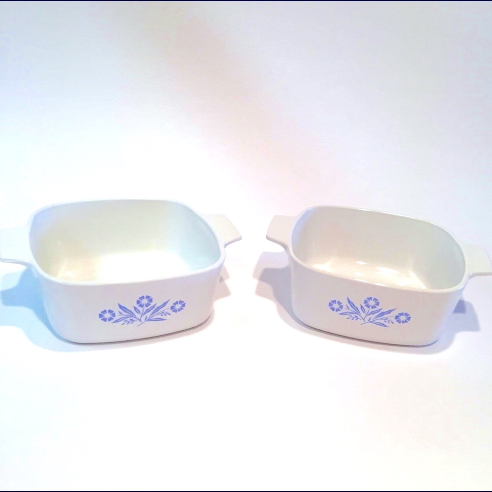 Vintage Corningware Blue Cornflower A-1 1/2-B Qt dish - Picture 3 of 7